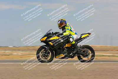 media/Sep-10-2023-Pacific Track Time (Sun) [[44210541ad]]/Group C/1240pm (Wheelie Bump)/
